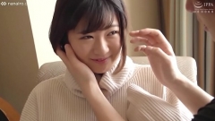 หนังโป๊ 18+ สาวญี่ปุ่นหน้าตาแบบอินโนเซนต์ใสซื่อ หน้าอ้อนควยซะเหลือเกินถูกหนุ่มจับเร้าโลมดูดนมเบรินให้น้ำเงี่ยนเยิ้ม